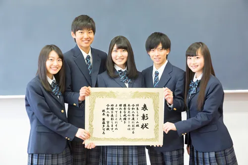 探究学習プログラム｜スクールミッションの表彰イメージ